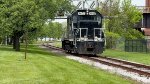 WE 4602 returns light.